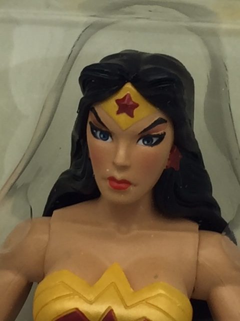 WONDER WOMAN FIGURINE ARTICULÉE - JLA CLASSIFIED SERIES 1 - DC DIRECT – 761941251455 – face - KINGDOM FIGURINE WONDER WOMAN FIGURINE ARTICULÉE - JLA CLASSIFIED SERIES 1 - DC DIRECT – 761941251455 – face - KINGDOM FIGURINE