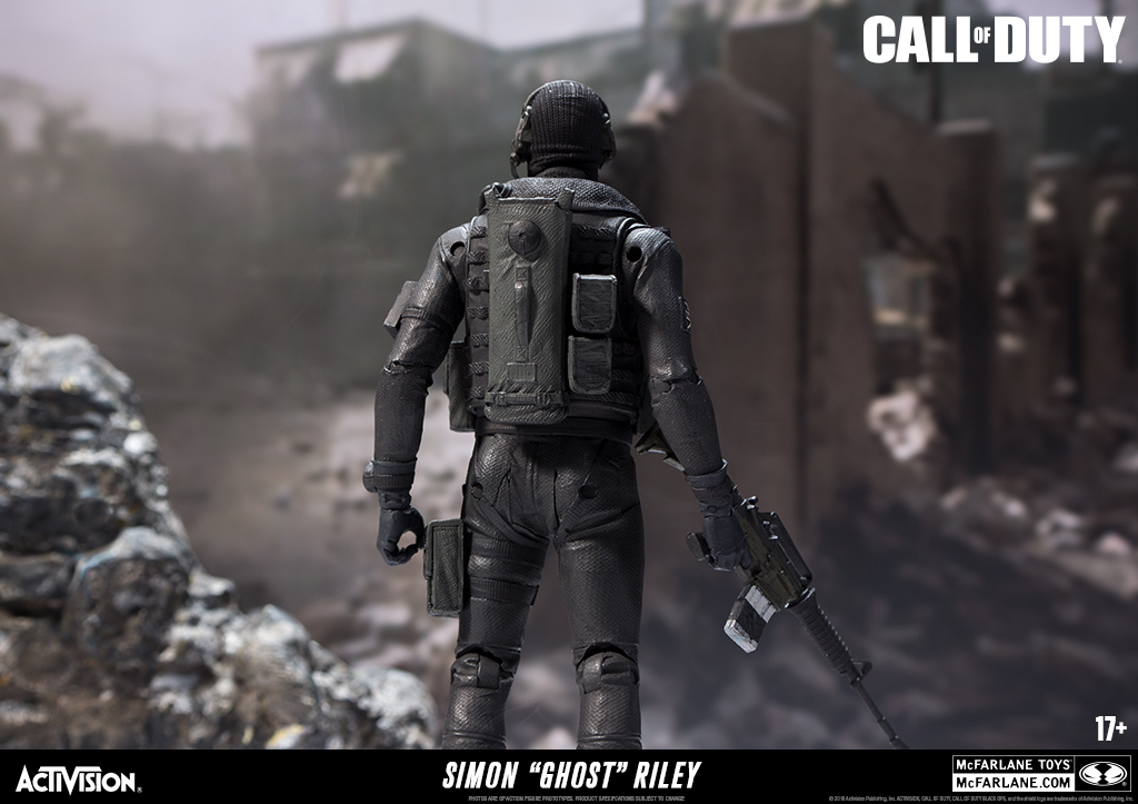 SIMON (GHOST) RILEY FIGURINE - CALL OF DUTY - Mc FARLANE TOYS - 18 CM – (8) - 787926104011 – kingdom-figurine.fr SIMON (GHOST) RILEY FIGURINE - CALL OF DUTY - Mc FARLANE TOYS - 18 CM – (8) - 787926104011 – kingdom-figurine.fr