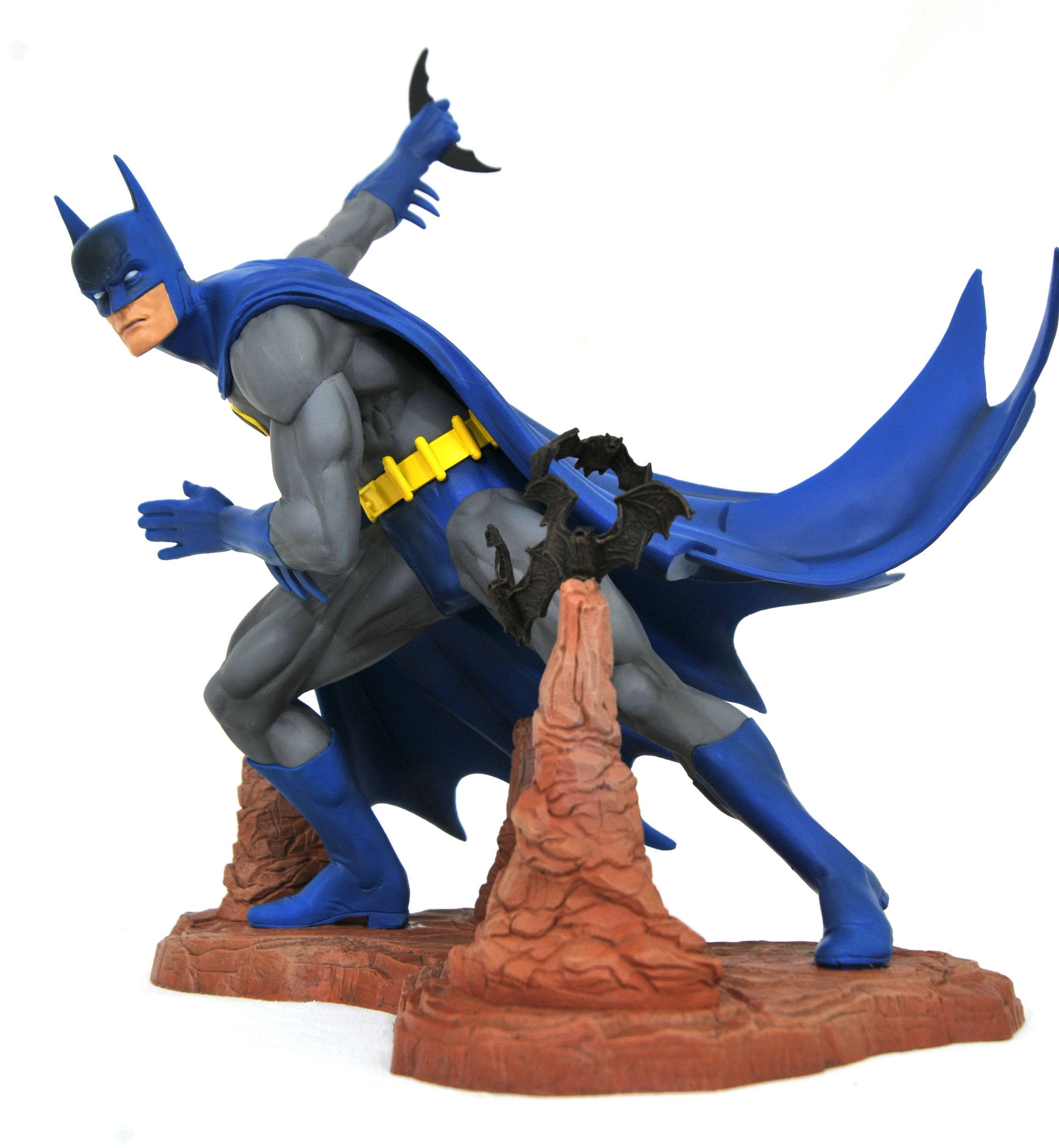 BATMAN BY NEAL ADAMS EXCLUSIVE STATUETTE DC COMIC GALLERY DIAMOND SELECT 28 CM (4) 699788834442 kingdom-figurine.fr BATMAN BY NEAL ADAMS EXCLUSIVE STATUETTE DC COMIC GALLERY DIAMOND SELECT 28 CM (4) 699788834442 kingdom-figurine.fr