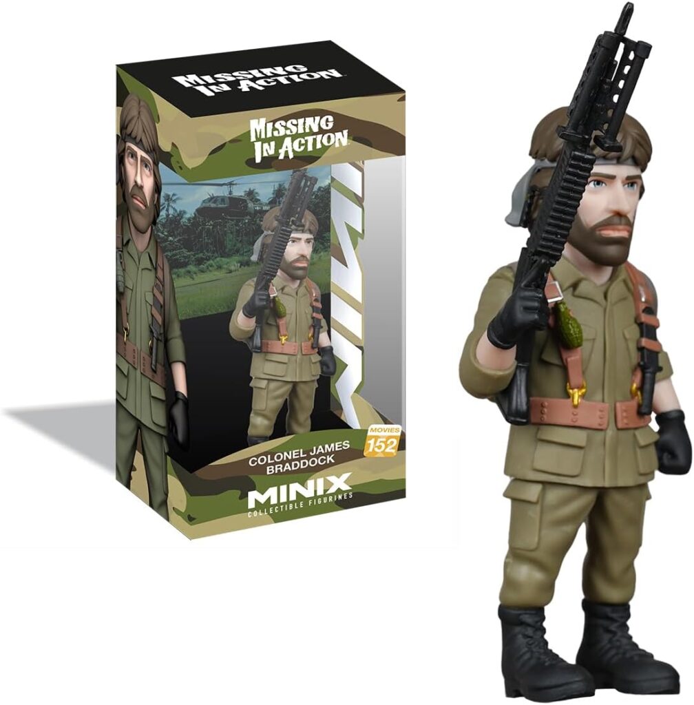 Figurine de Chuck Norris inspirée du film Portés disparus, arme dans la main, sac à dos et bandana dans les cheveux