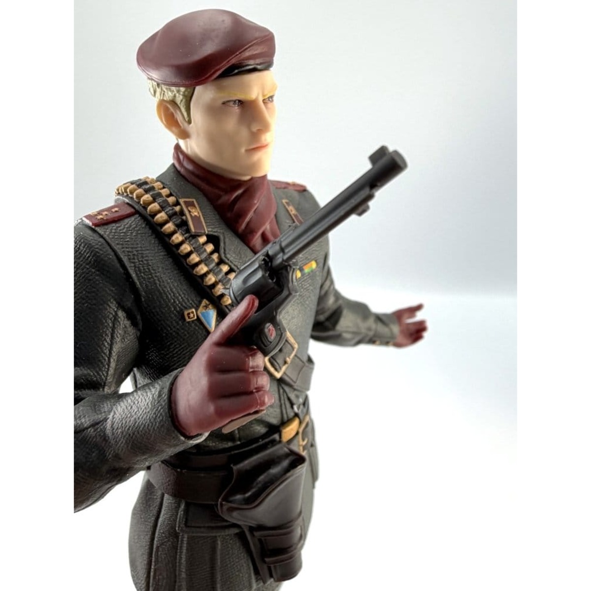 Ocelot figurine Metal Gear Solid Delta Snake Eater Konami Amusement 20 cm 4570015672012 kingdom-figurine (4) Ocelot figurine Metal Gear Solid Delta Snake Eater Konami Amusement 20 cm 4570015672012 kingdom-figurine (4)