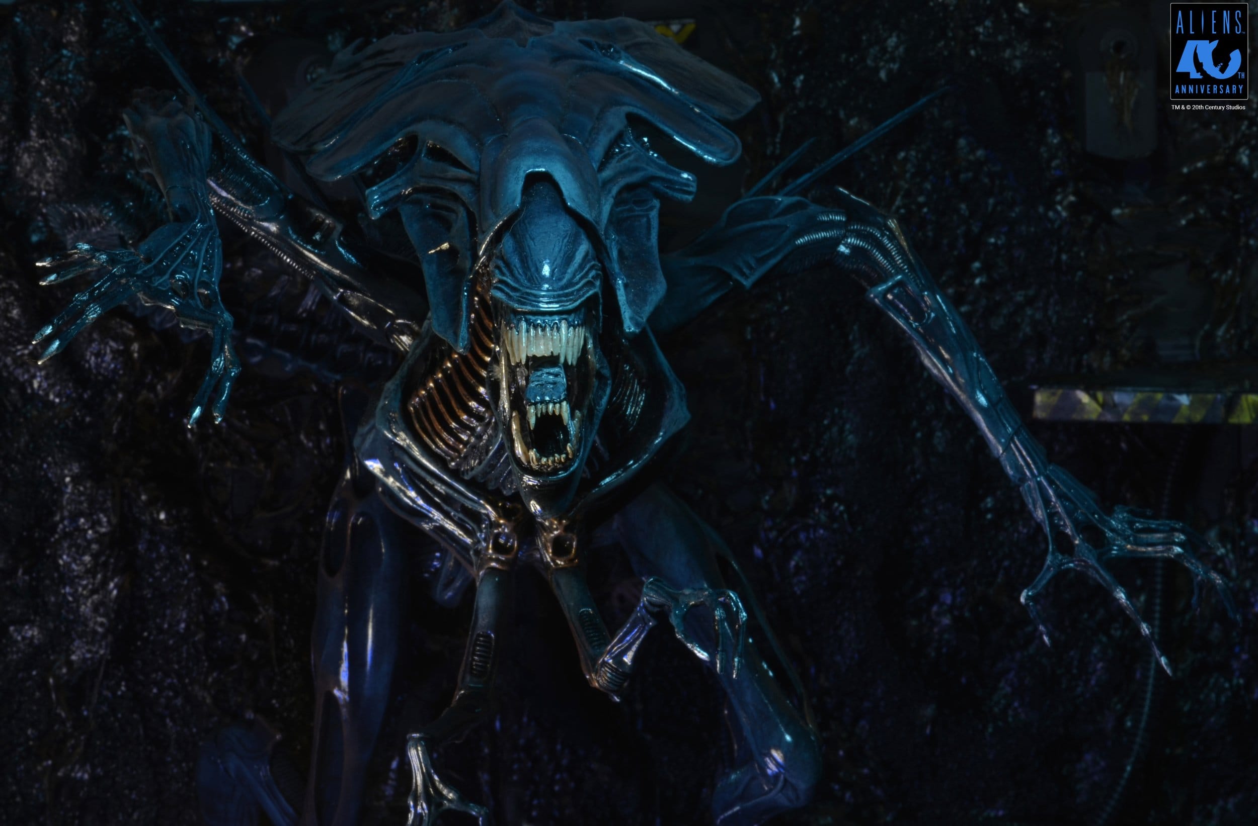 Alien Queen figurine Ultra Deluxe Aliens 1986 40th Anniversary Neca 38 cm 634482518007 kingdom-figurine (10) Alien Queen figurine Ultra Deluxe Aliens 1986 40th Anniversary Neca 38 cm 634482518007 kingdom-figurine (10)