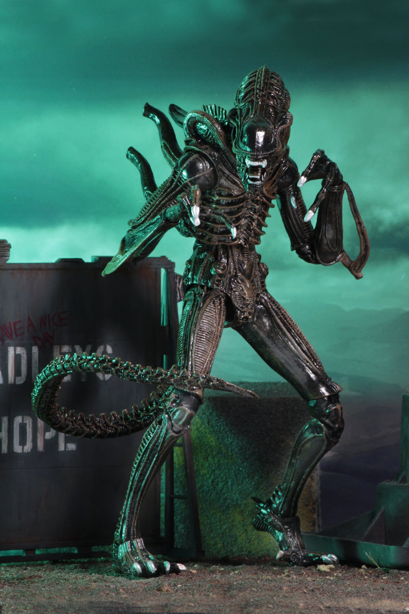 Xenomorph Warrior Brown Ultimate figurine Aliens Neca 23 cm 634482516836 kingdom-figurine (6) Xenomorph Warrior Brown Ultimate figurine Aliens Neca 23 cm 634482516836 kingdom-figurine (6)